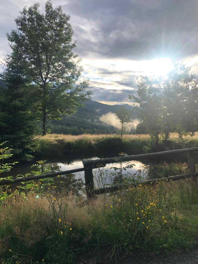 Penzion Pohádka Hojsova Stráž Esterno foto